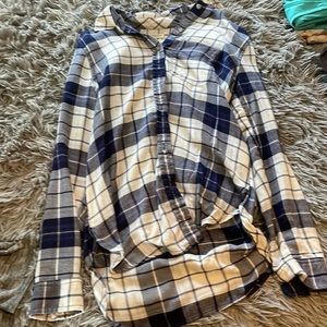 Long sleeve flannel